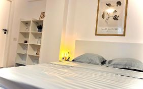Sky Residence Airport Otopeni 12